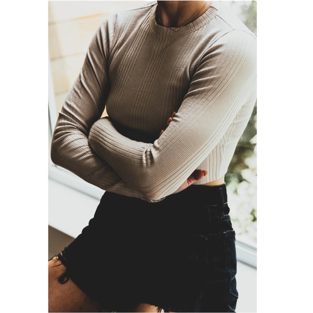 Better Be Beige Ribbed Long Sleeve Crop Top